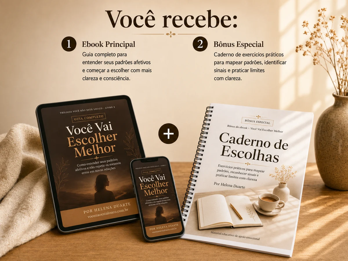Guia Você Vai Escolher Melhor em PDF aberto no tablet e no celular, ao lado do Caderno de Escolhas impresso em espiral